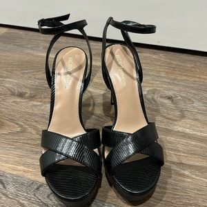 Good as new BCBG Niada sandal black snakeskin pattern heels